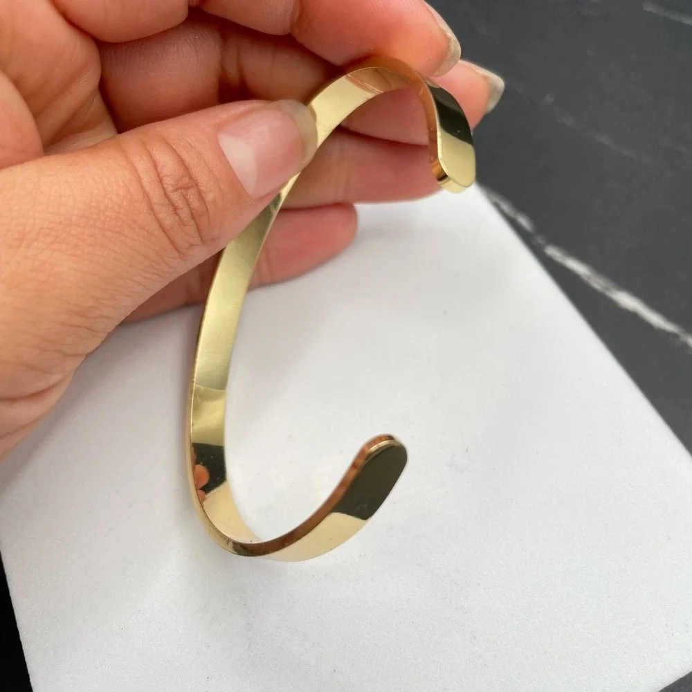 Gold-Tone Classic Fashion Shiny Metal Round-Ended Cuff Torque Slip-On Bracelet‎
